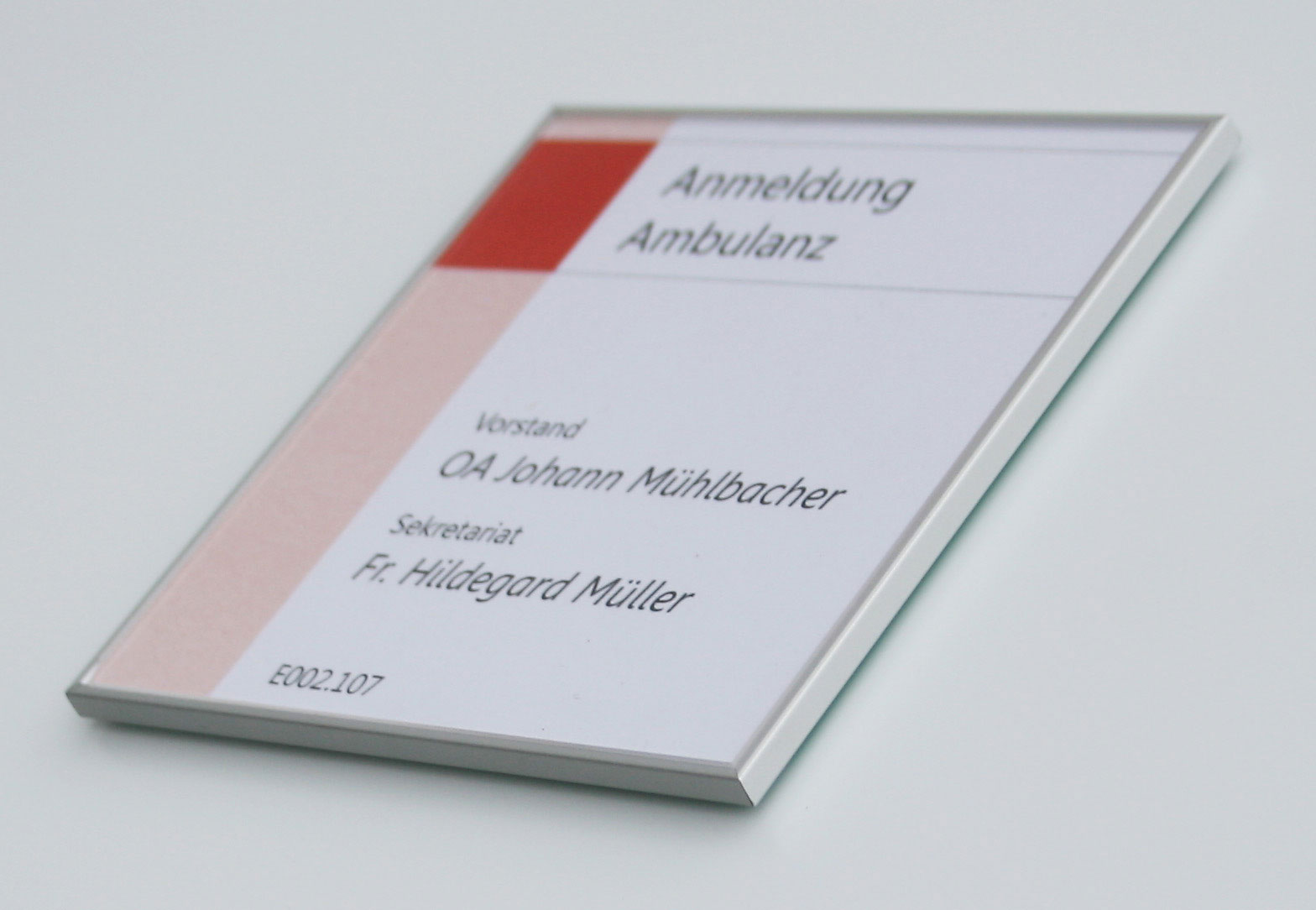Türschild FORMO.flach - 108,5 x 76 mm