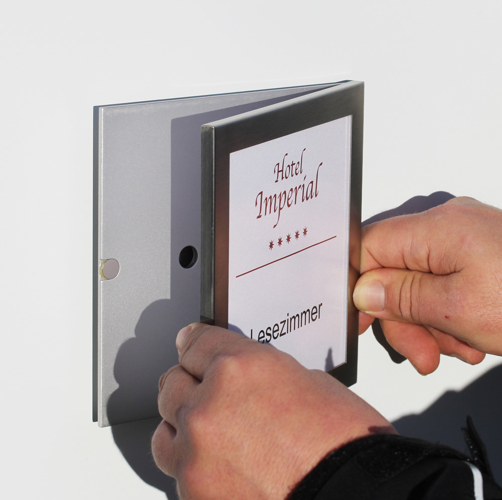Türschild Margo - 236 x 299 mm A4 (hoch oder quer)