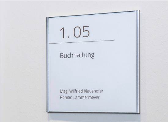 Türschild ALU.b1 - 151,5 x 150,5 mm